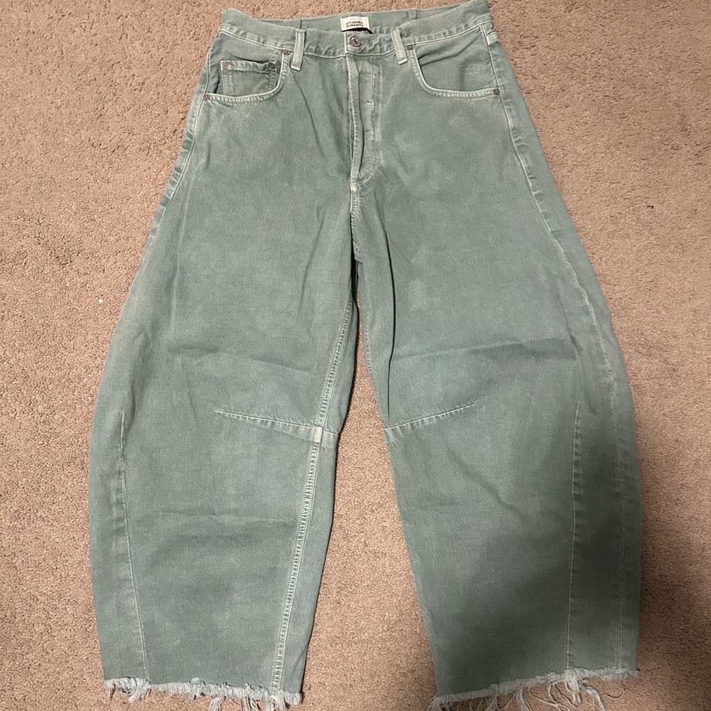 Citizens of humanity Women's Green barrel jeans size 30